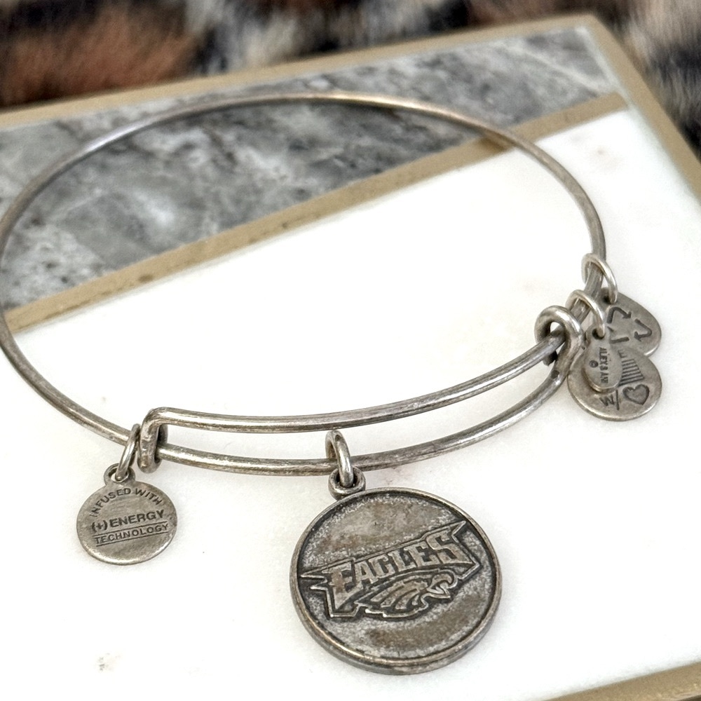 Alex and Ani NFL 2013 Eagles Charm Bracelet Bangle